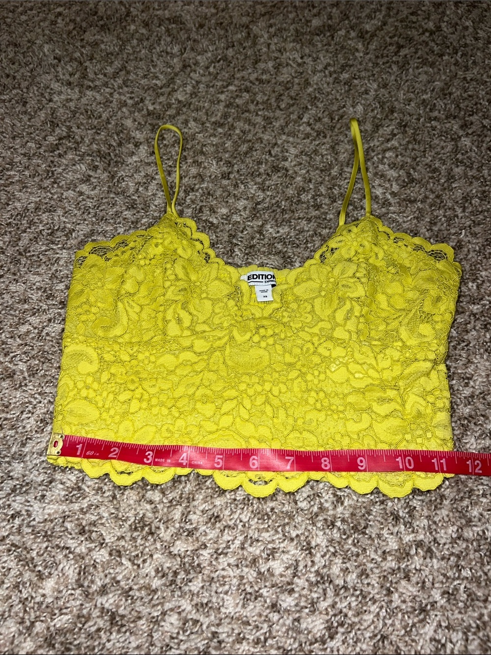 Edition by Express Neon Lace Yellow Lace Crop Top Sz XS - Picture 7 of 12